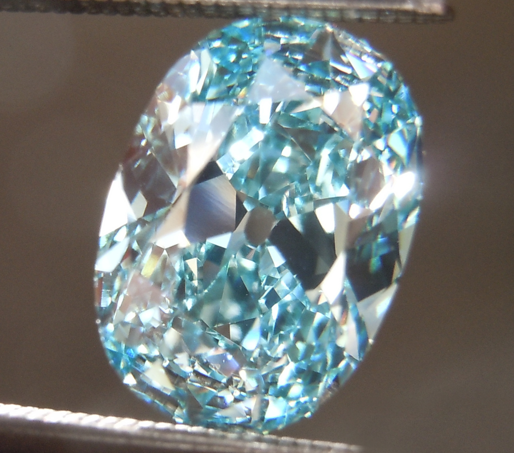 2.03ct Blue VS1 Cushion Lab Grown Diamond R11248